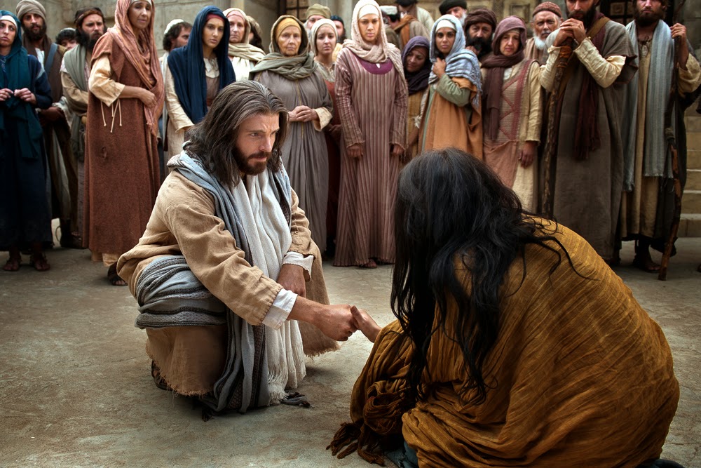 Mara Bar-Serapião confirma que Jesus era conhecido como um homem sábio e virtuoso, considerado por muitos como o rei de Israel, e foi executado pelos judeus, mas continuou vivo nos ensinamentos de Seus seguidores. Mara Bar-Serapião confirma que Jesus era conhecido como um homem sábio e virtuoso, considerado por muitos como o rei de Israel, e foi executado pelos judeus, mas continuou vivo nos ensinamentos de Seus seguidores.